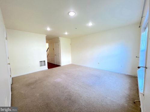 11507 Pittsford Glen Way, Silver Spring MD 20904-4203 exterior