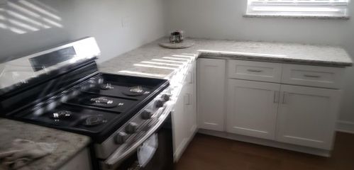 5047 Wood Loop, Conroe TX  77306-5883 exterior