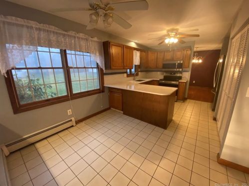 1547 Torringford St, Torrington CT  06790-3141 exterior
