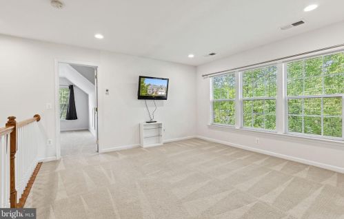 15672 Altomare Trace Way, Woodbridge VA  22193-5779 exterior