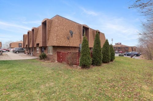 12754 Kenneth Ave, Chicago, IL 60803-2796