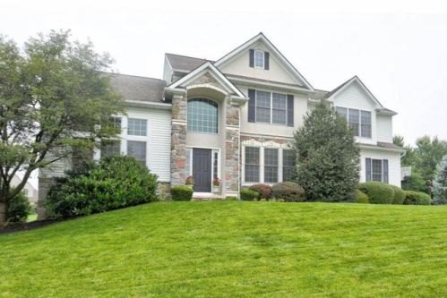 1822 Windy Hill Rd, Lancaster, PA 17602-1334