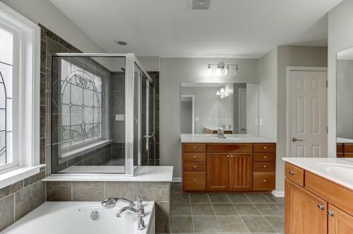 4961 Colchester Ct, Atlanta GA  30339-9002 exterior