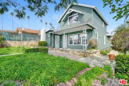 467 G St, Colton, CA 92324-2220