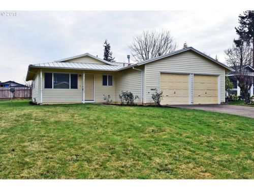 374 Willow Ave, Woodburn, OR 97071-2106