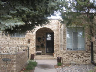 34 Villa Dr, Pueblo, CO 81001-1419