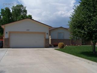 537 Hawthorn Cir, Longmont, CO 80530-6010