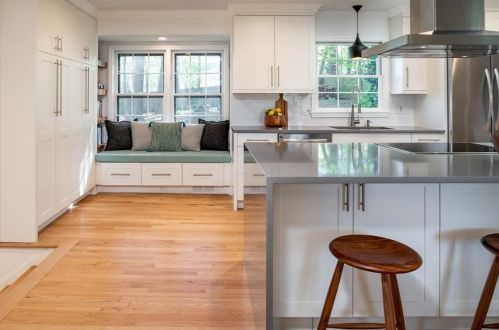 2522 Fontainebleau Dr, Atlanta GA  30360-1230 exterior