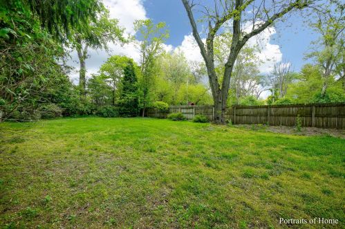 350 55th St, Willowbrook IL  60514-3015 exterior