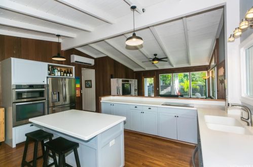 936 Hao St, Honolulu HI  96821-1623 exterior