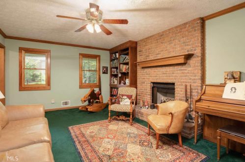 3890 Sundowner Ct, Conyers GA  30094-3870 exterior