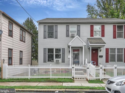 727 Fulton St, Lancaster, PA 17602-3103