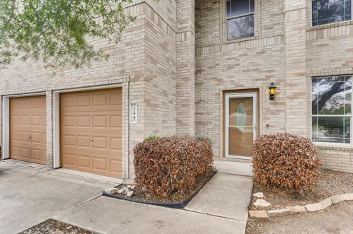 248 Western Dr, Uhland TX  78640-5355 exterior