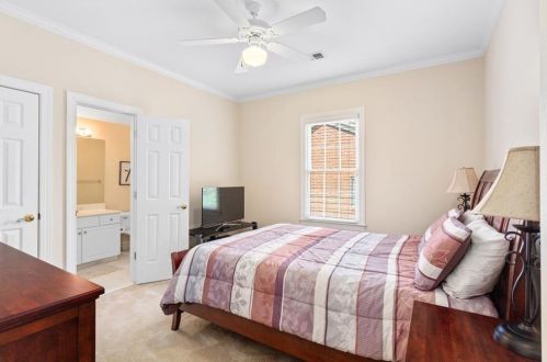 3541 Highgrove Way, Atlanta GA  30319-1992 exterior