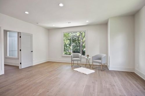1557 Foote St, Atlanta GA  30307-2817 exterior
