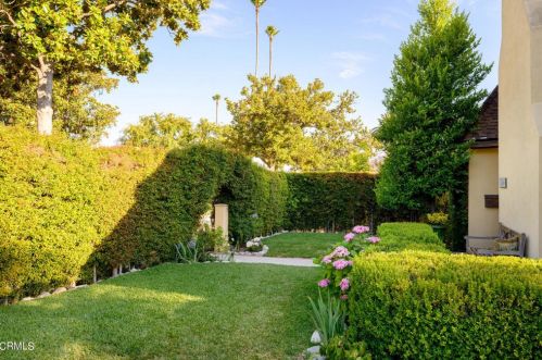 1149 Cordova Ave, Glendale CA  91206-2115 exterior