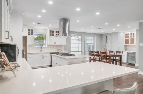 3909 Trail Lake Dr, Fort Worth TX  76109-3523 exterior