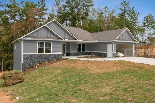 173 Lawrence Dr, Villa Rica, GA 30180-2436
