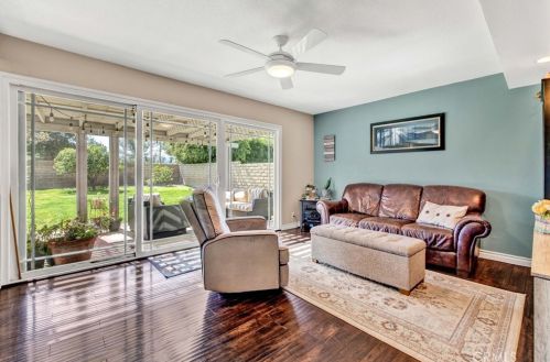 6236 Woodsboro Ave, Anaheim CA  92807-2347 exterior