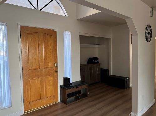 16275 Constable Rd, Riverside CA  92504-5624 exterior