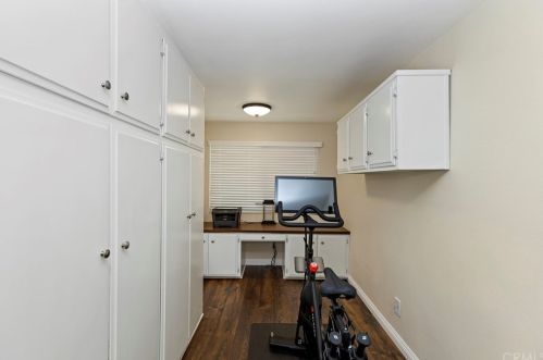 602 Via Zapata, Riverside CA  92507-6424 exterior