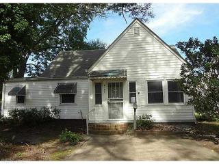 8101 Colin Dr, Norfolk, VA 23518-2711