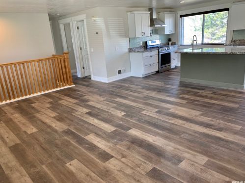 212 5350, Ogden UT 84405-6742 exterior