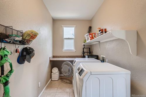 15593 Greenstone Cir, Parker CO 80134-3590 exterior