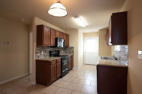 833 College St, Princeton TX  75407-6734 exterior