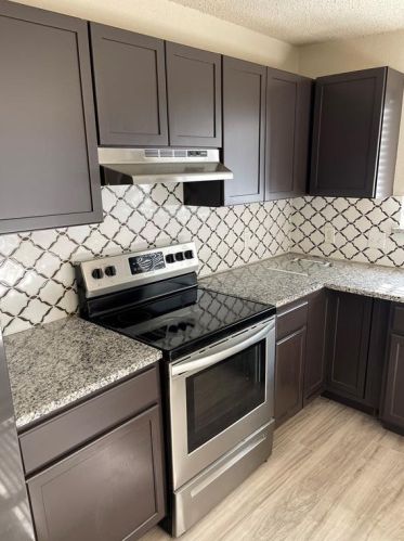 5500 Willow Cir, Fort Worth TX  76112-1952 exterior