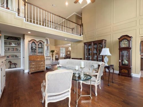 2202 Country Crk Way, Richmond TX 77406-6611 exterior