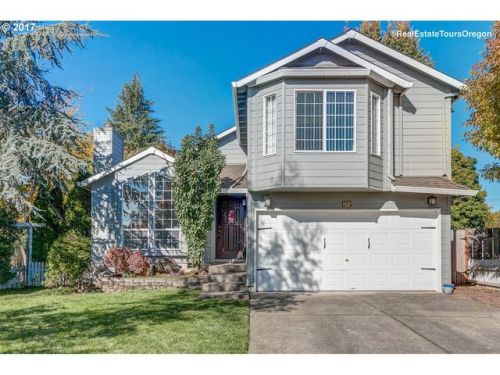 205 40th Ave, Beaverton, OR 97123-7185