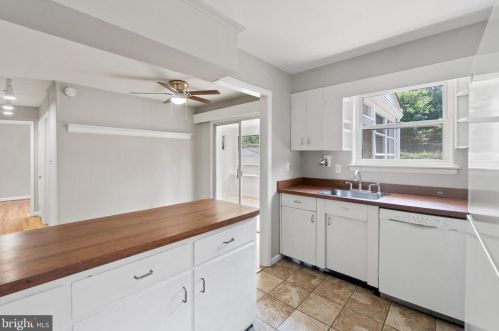 3602 Isbell St, Silver Spring MD 20906-4248 exterior