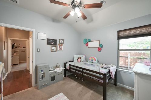 10432 Winding Passage Way, Fort Worth TX  76131-3986 exterior