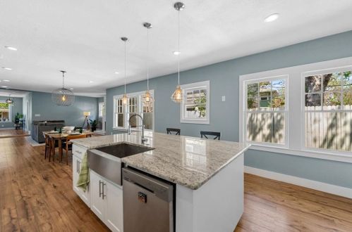 2253 6th Ave, Fort Worth TX  76110-1807 exterior