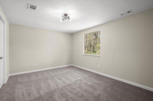 3366 Creekwood Dr, Rex GA 30273-2115 exterior