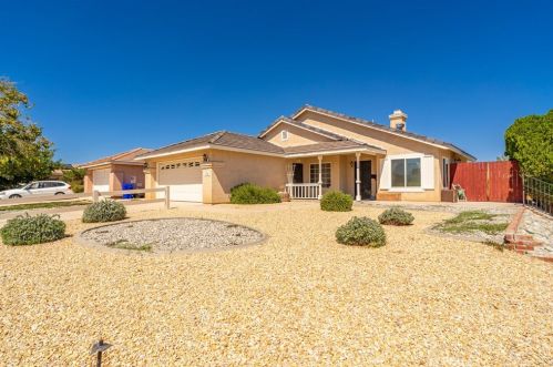 11688 Cornell St, El Mirage, CA 92301-3688