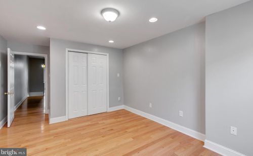 2335 12 St, Philadelphia PA 19133-1008 exterior