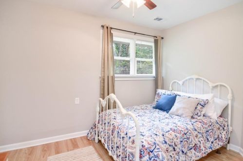 40 Stroud Dr, Mableton GA  30126-4424 exterior