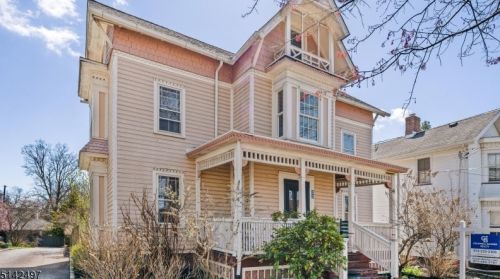 27 Montclair Ave, Montclair, NJ 07042-4003