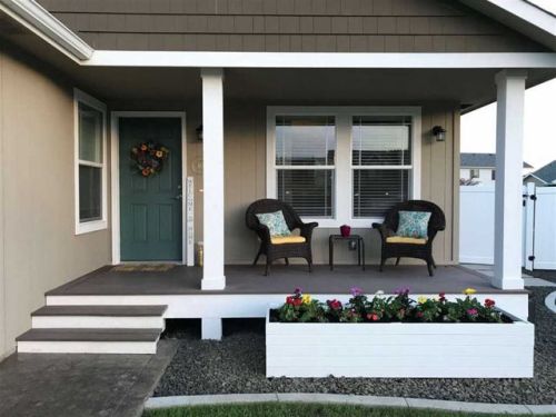 9512 Hoffman Ln, Spokane, WA 99206-6166