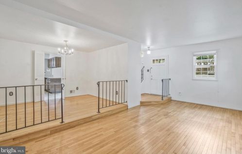 4534 King William Ct, Annandale, VA 22003-5747