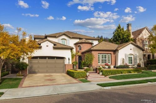 6790 Obsidian Pl, Carlsbad, CA 92009-1702