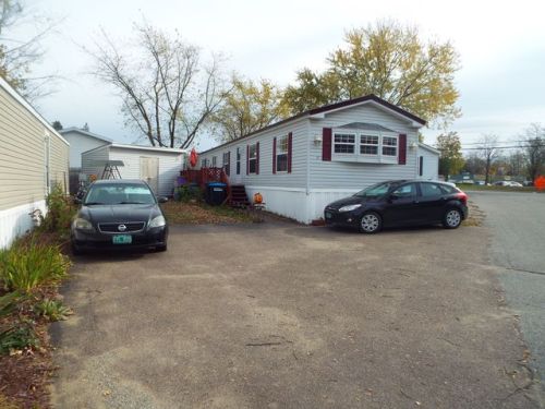 24 3 St, Colchester VT  05446-7631 exterior