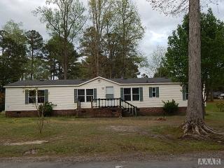 106 Dan St, Windsor, NC 27983-2163