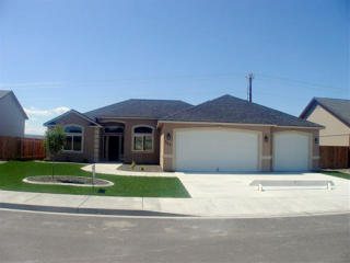 207 Quebec St, Kennewick, WA 99336-5094