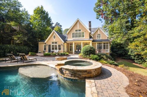 4711 Dudley Ln, Atlanta GA  30327-3330 exterior
