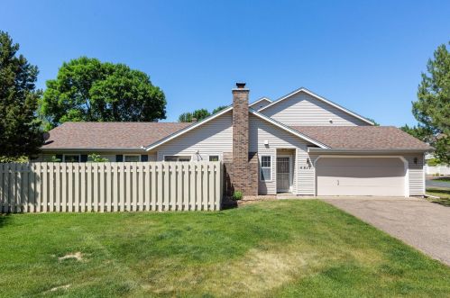 4817 Orchid Ln, Minneapolis, MN 55446-2104