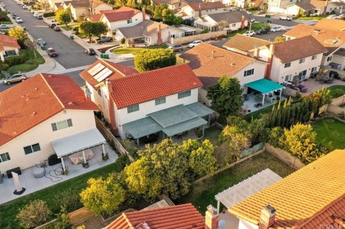 14912 Elm Ave, Irvine CA  92606-2611 exterior