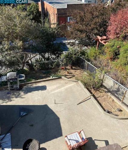 828 A St, Crockett, CA 94525-1407